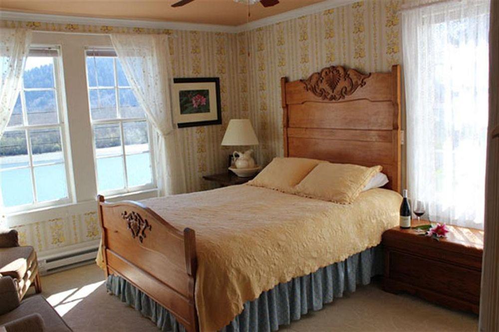 The Historic Requa Inn Klamath Εξωτερικό φωτογραφία